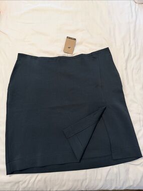 Nike Dark Grey Skirt NWT